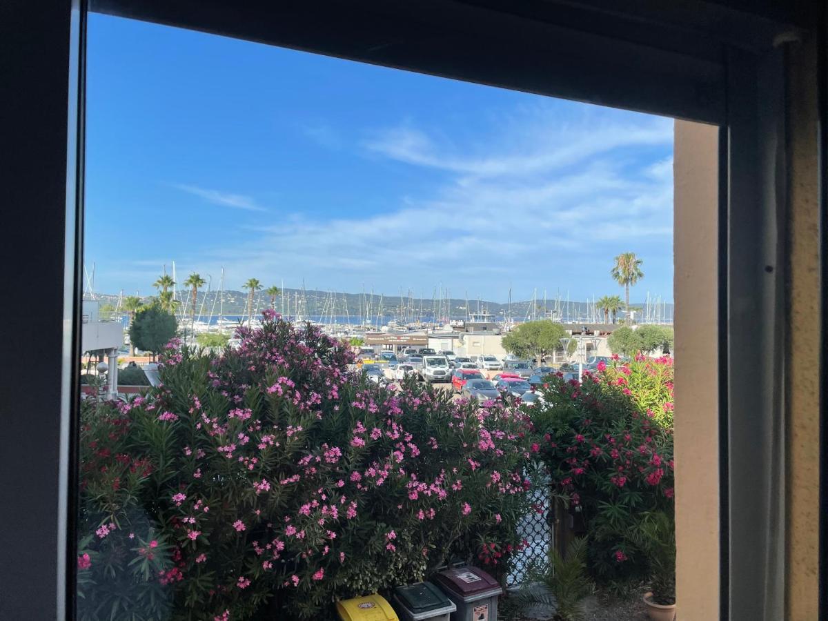 Spacious Marina & See View Appartment 카발레르쉬르메르 외부 사진